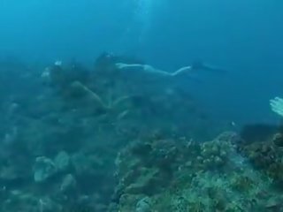 Underwater porno