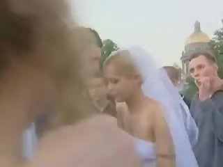 新娘 在 公 他妈的 立即 以下 婚礼