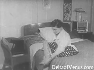 Παλιάς χρονολογίας βρόμικο ταινία 1950s - μπανιστηριτζής γαμώ - peeping tom