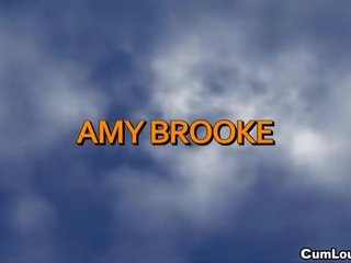 Amy brooke đập cứng qua marco banderas