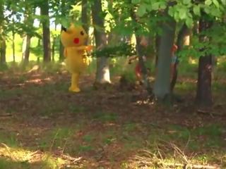 Pika pika - pikachu pokemon x karakter video