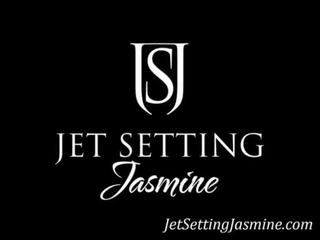 Orally Yours: King Noire & Jet Setting Jasmine sedusive Black Woman takes Huge BBC