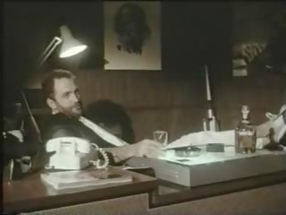 Unzuchtige posen 1981, ücretsiz xczech flört film klips b3