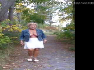 First-rate Pink Bra Strolling in the Park, Free adult movie a3