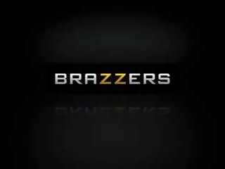 Brazzers - Big Wet Butts - Ashley Fires Erik Everhard