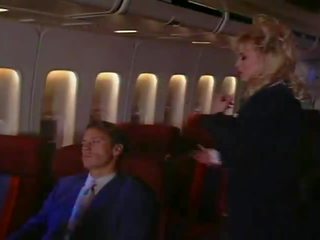 Kaitlyn ashley ülaosata stewardesses