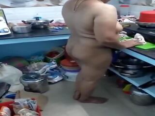 裸体 步 妈妈: 自由 印度人 高清晰度 性别 视频 视频 00