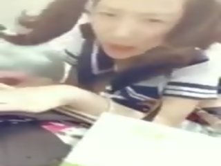 Hiina noor ülikool õpilane naelutatud 2: tasuta seks video video 5e