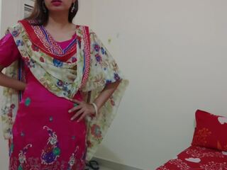 Indian XXX Step-brother Sis Fuck with Painful xxx movie with Slow Motion xxx clip Desi grand Step Sister Caught Him Clear Hindi Audio