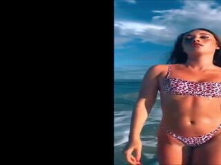 Sydney tonen haar verbazingwekkend bips op tiktok, seks video- 27