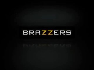 Brazzers - mare tate la școală - (rikki six, keiran sub vânt) - duel intentions