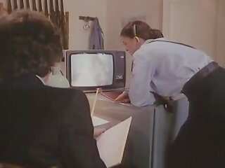Cárcel tres speciales derramar femmes 1982 clásico: sexo vídeo 40