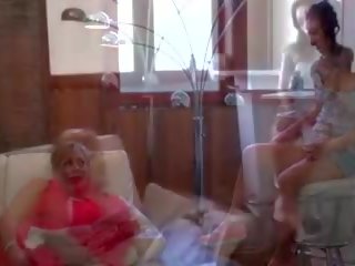 Teta igra s ji niece, brezplačno aunties seks film 69