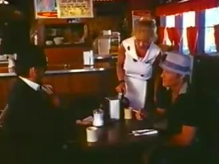 Amerikaly pie 1979 with lysa thatcher, kirli clip 27